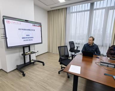 926930f4a8c1b996e1202d185af4c649